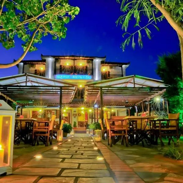 Pegasus Hotel & Coastal Cafe，位于卡拉内拉的酒店