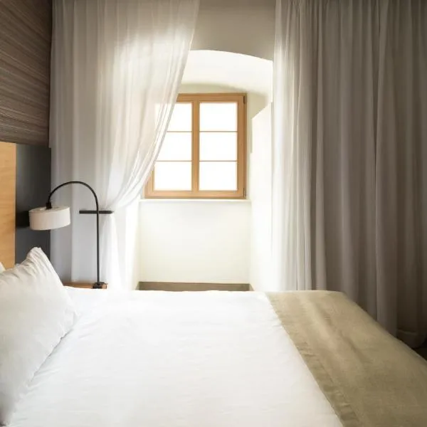 布尔瓦酒店，位于托伦的酒店