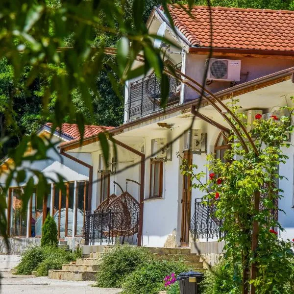 Eco Complex Izvori，位于Zornitsa的酒店