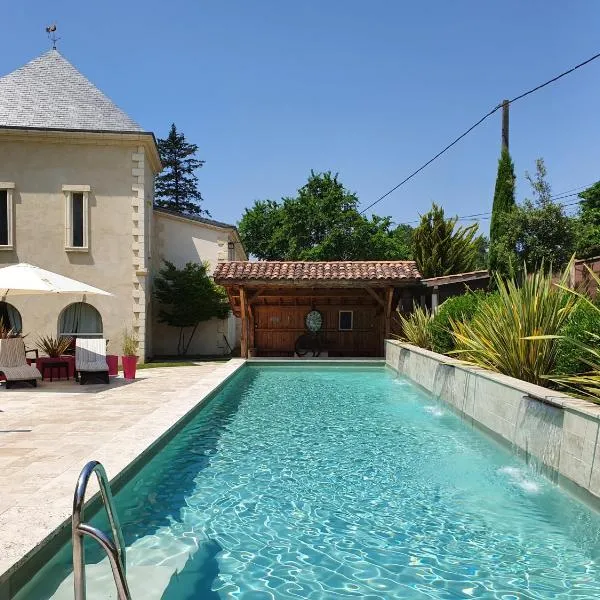 Domaine de Larchey & son restaurant - Bordeaux Sud，位于Saint-Médard-dʼEyrans的酒店
