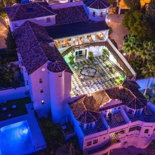 瓜达卢佩别墅酒店，位于马拉加的酒店
