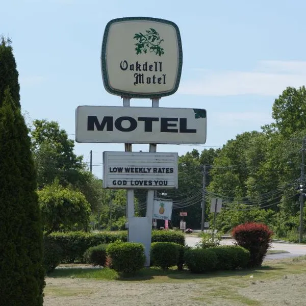 Oakdell Motel WATERFORD CT，位于Waterford的酒店