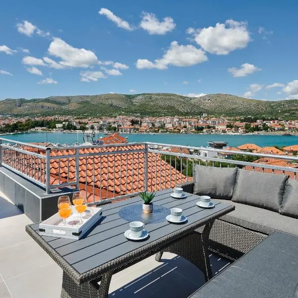 Apartments & Rooms Žaja，位于特罗吉尔的酒店