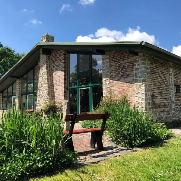 Gästehaus am Elberadweg by Hotel Alte Fischerkate，位于Mödlich的酒店