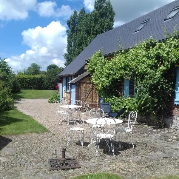 Le Logis Bleu，位于Senantes的酒店