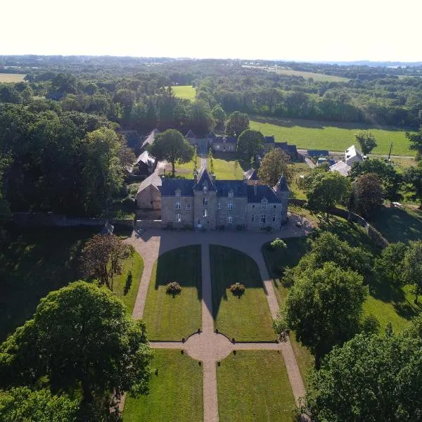 Château de Cadouzan，位于Saint-Dolay的酒店