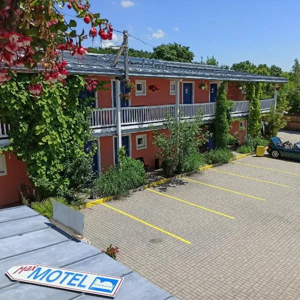 Max Motel，位于Kleinduggendorf的酒店