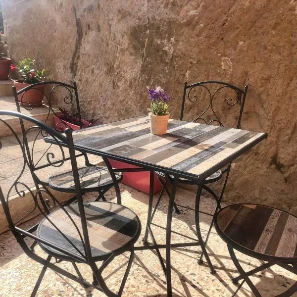 La Casa del Villanu，位于皮蒂利亚诺的酒店