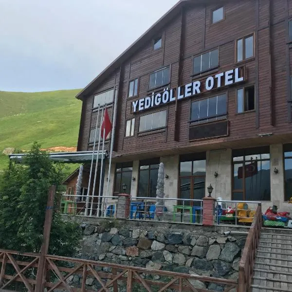 Yedigoller Hotel & Restaurant，位于Meşe的酒店