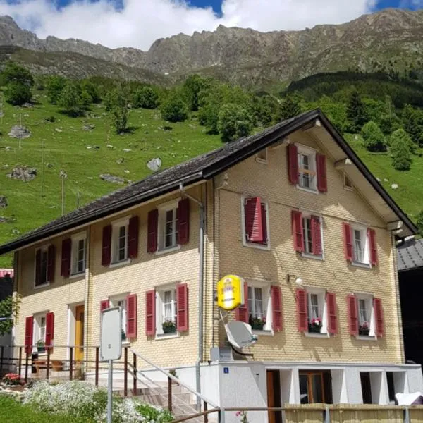 Gästehaus Alpenglühn，位于霍斯彭塔尔的酒店