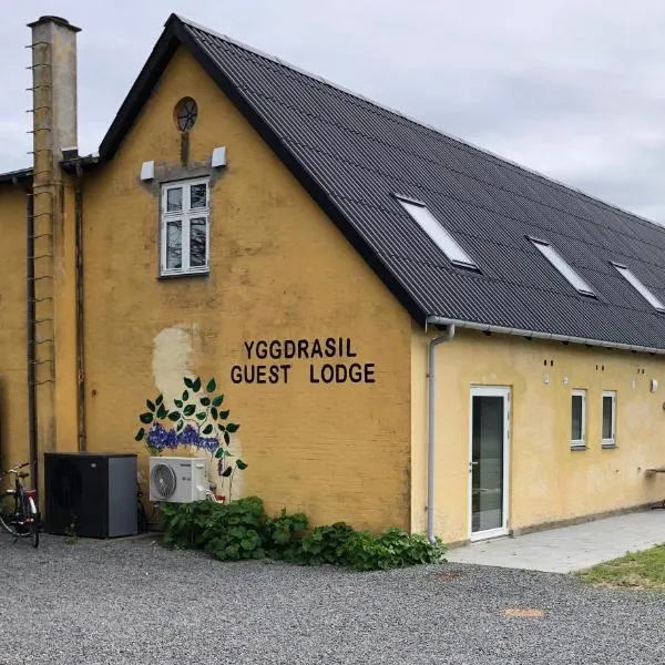 Yggdrasil Guest Lodge，位于Østermarie的酒店