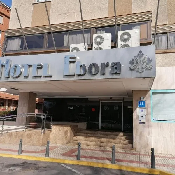 Hotel Ébora by Vivere Stays，位于Segurilla的酒店