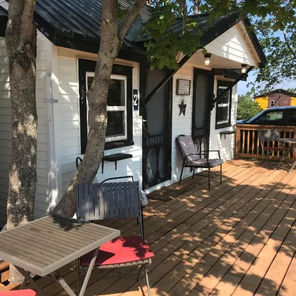 The Coastal Cabins in New Brunswick，位于Borden-Carleton的酒店