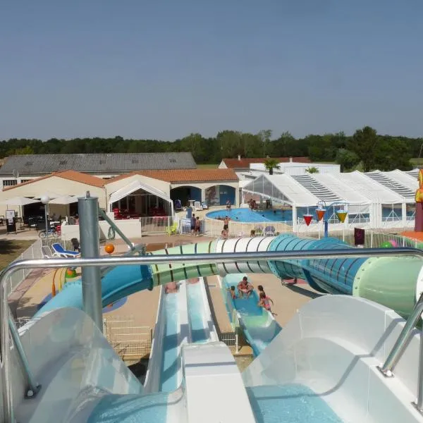 Camping Paradis Aloé，位于Médis的酒店
