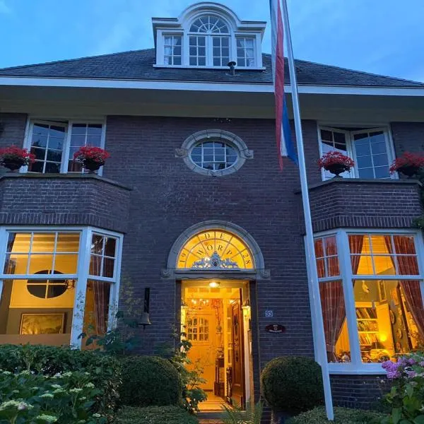 Deventer Heritage en Boutique B&B museumhuis Huize "De Worp"，位于迪温特的酒店