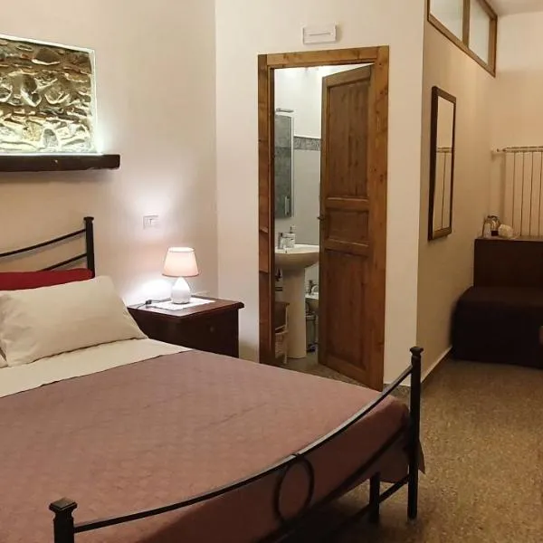 Il Covo dei Re，位于Scaletta Zanclea的酒店