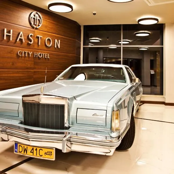 哈斯顿城市酒店，位于Szewce的酒店