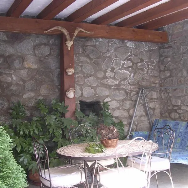 卡萨托雷斯公寓，位于圣胡安德普兰的酒店