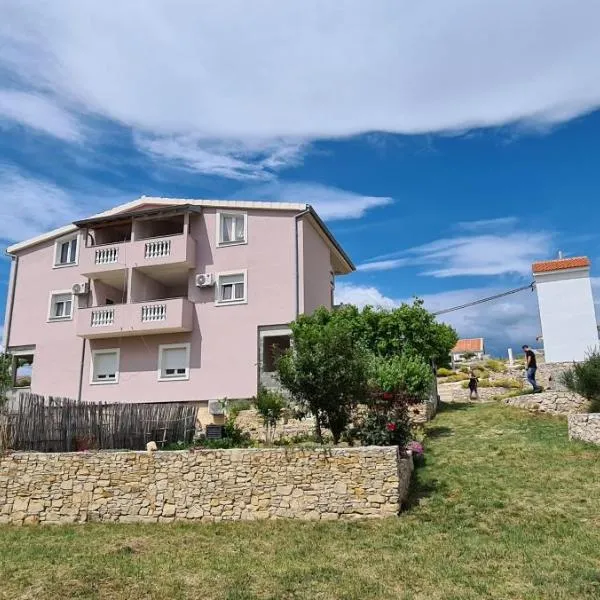 Apartmani Cesar，位于利缇纳的酒店