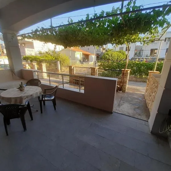 Utsi，位于Liyidhés的酒店