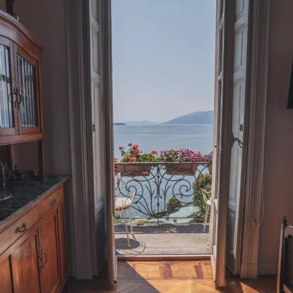 Villa Selva Luxury Lakeview Apartment，位于吉法的酒店