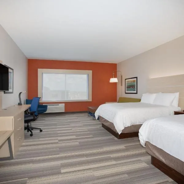 Holiday Inn Express & Suites - Denver NE - Brighton by IHG，位于布赖顿的酒店