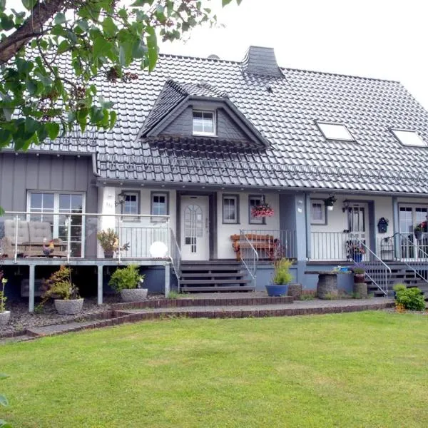Ferienwohnung Pfeil，位于Ahrhütte的酒店