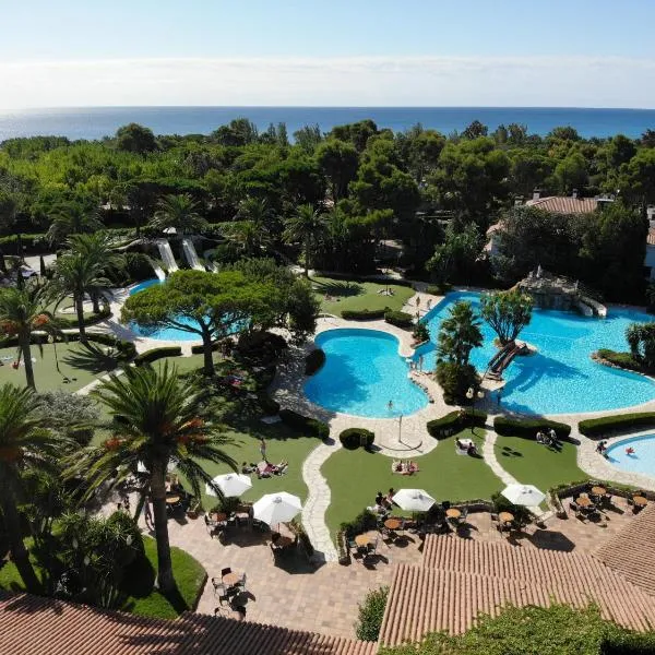 Playa Montroig Camping Resort，位于蒙特罗伊的酒店