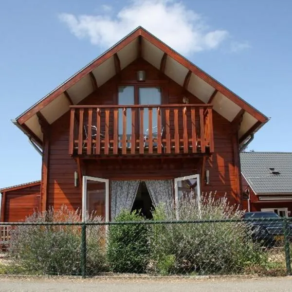 维瓦拉威尔木屋，位于马塞克的酒店