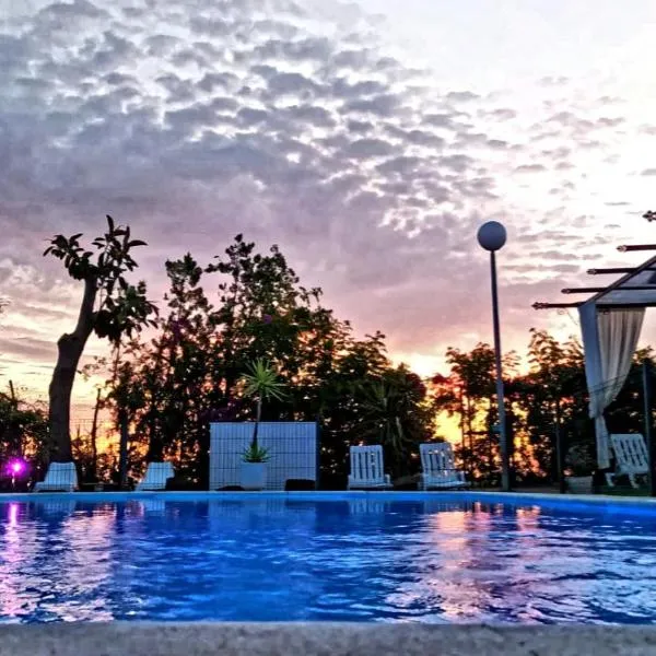 Villa Mirador del Sol, 45min playas de Doñana, 35min de Sevilla，位于Villalba del Alcor的酒店