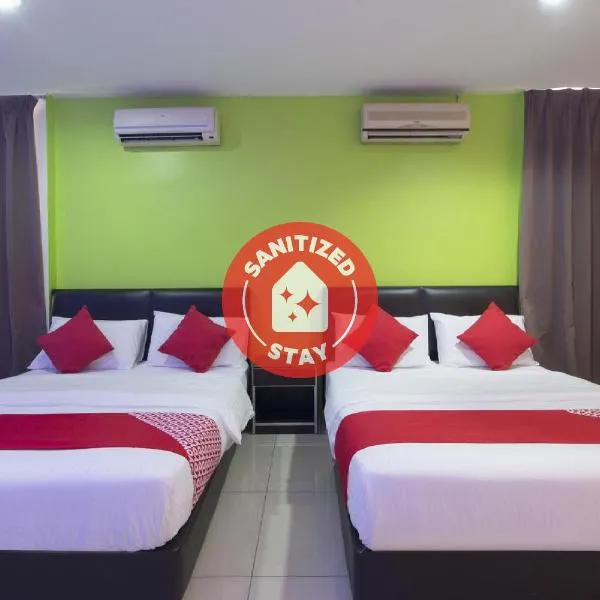 OYO 44072 Mines Cempaka Hotel，位于Kampong Pelembang的酒店