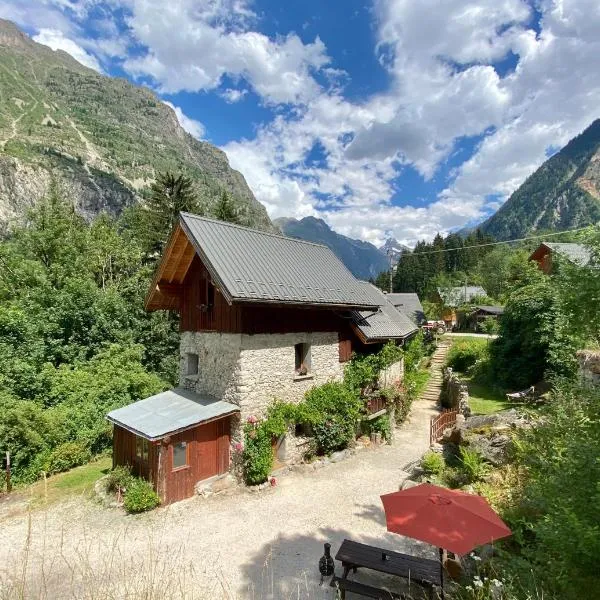 Ecrins Lodge，位于勒布罗伊斯的酒店