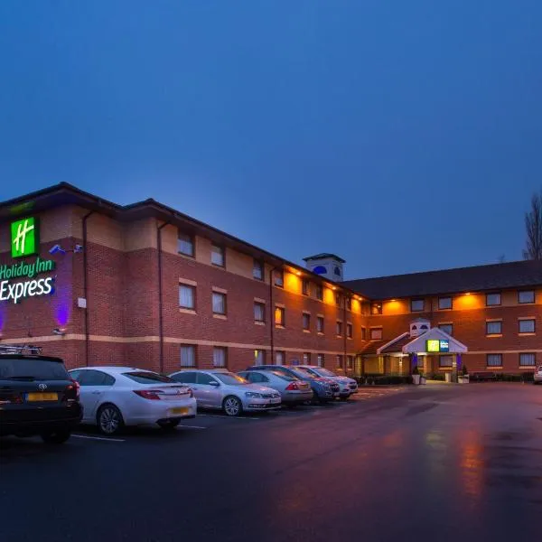 Holiday Inn Express Taunton East, an IHG Hotel，位于汤顿的酒店