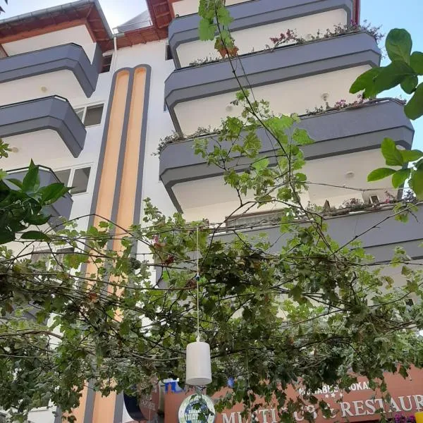 Musti Apart Hotel，位于阿拉尼亚的酒店