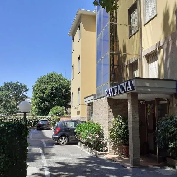 拉韦纳酒店，位于Molinaccio的酒店