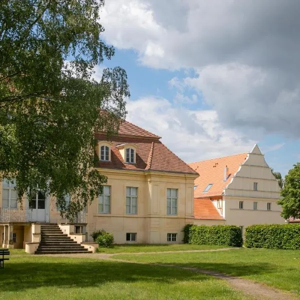 Gästehaus Reckahn der Rochow Akademie，位于Brandenburg West的酒店