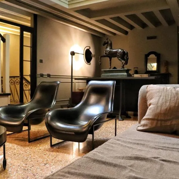 Maison Matilda - Luxury Rooms，位于特雷维索的酒店