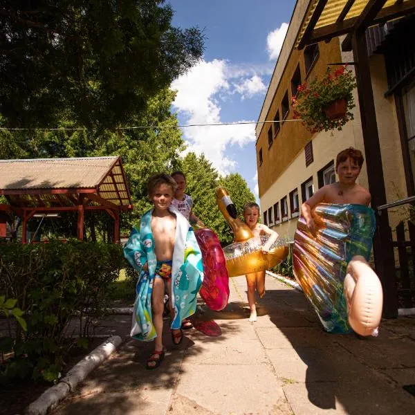 Ośrodek Wypoczynkowy Dolomity，位于Jedwabno的酒店