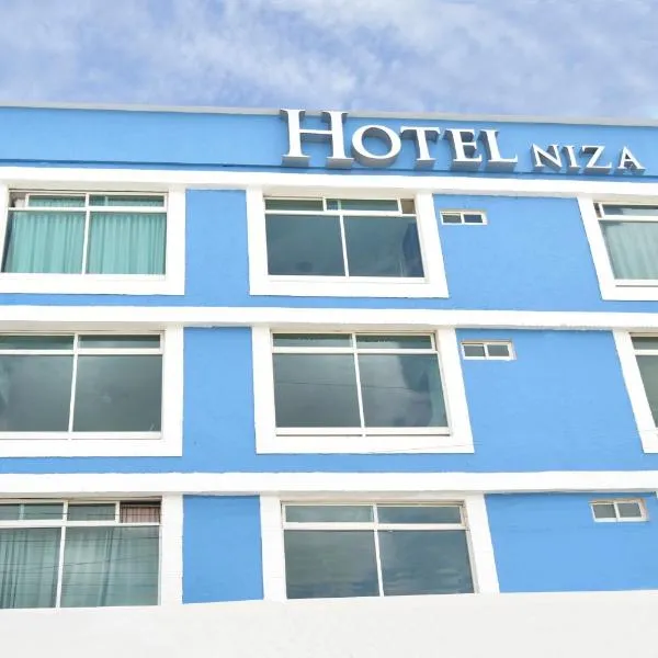 Hotel Niza Zona Piel，位于莱昂的酒店