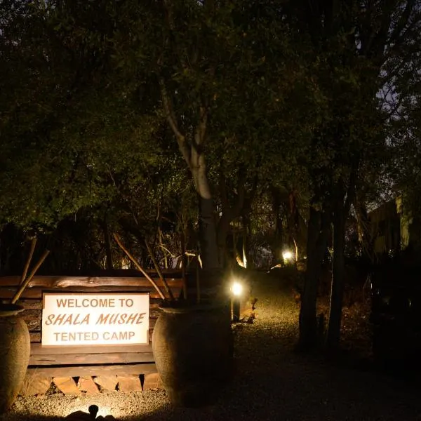 Shala Mushe Tented Camp & Camp,位于沃姆巴斯的酒店