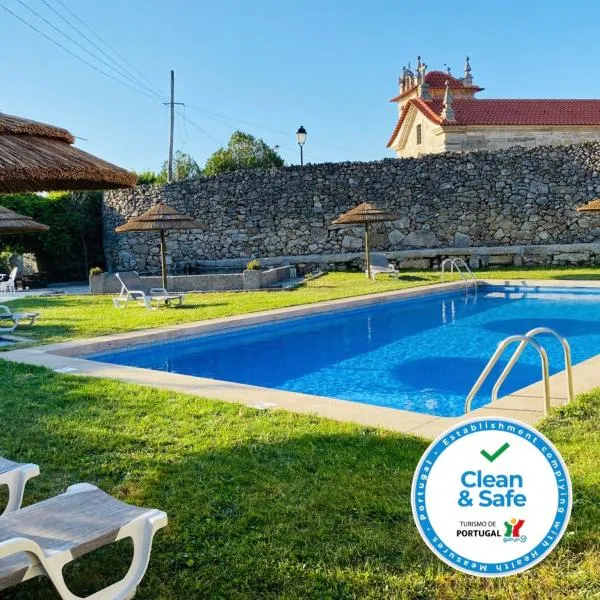卡尔穆夫人修道院酒店，位于Freixinho的酒店