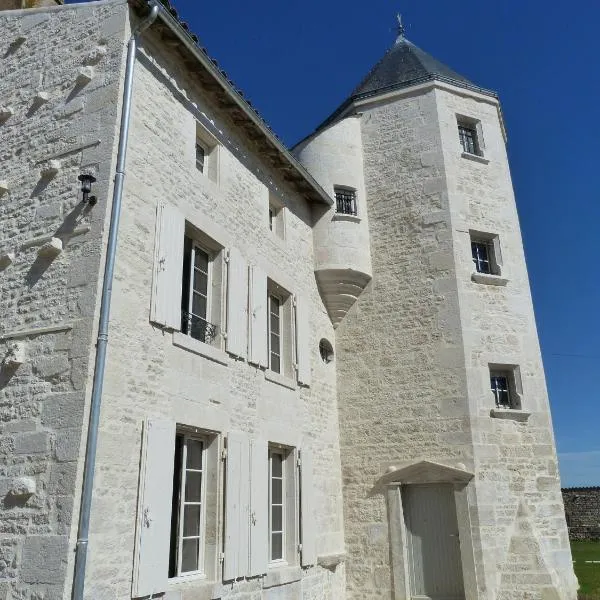 Logis de Pierre Levée，位于Le Vanneau的酒店