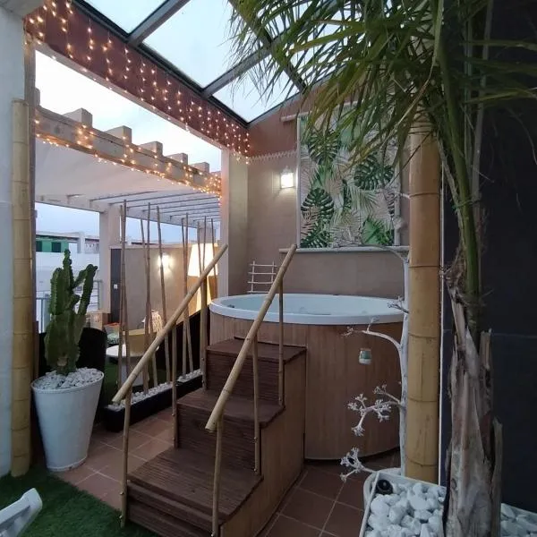 APARTAMENTO CON JACUZZI PRIVADO Y PARKING，位于维拉的酒店