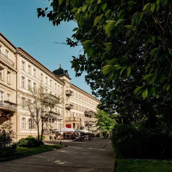 维多利亚凯瑟霍夫酒店，位于厄伦巴赫的酒店