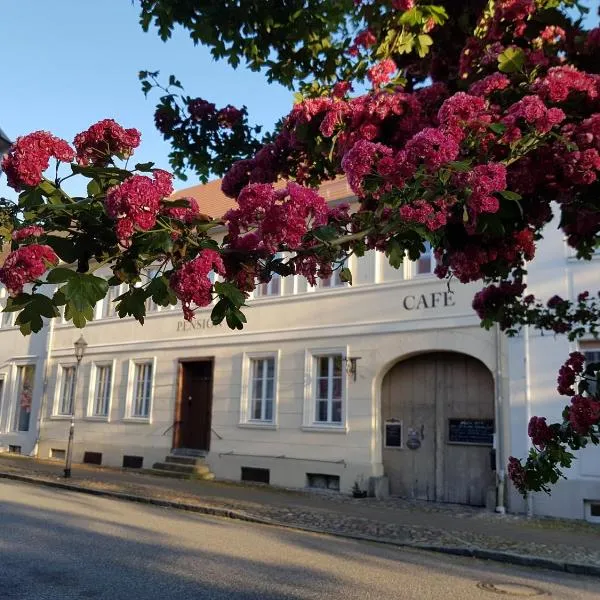 Alte Lebkuchenfabrik，位于Linum的酒店