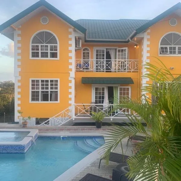 Faith's Villa Tobago，位于戴蒙德的酒店