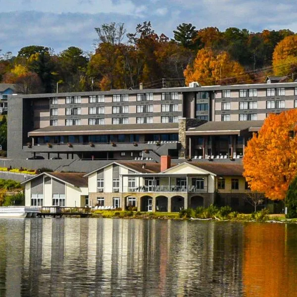 The Terrace Hotel at Lake Junaluska，位于坎顿的酒店