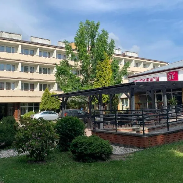 Hotel Sybilla，位于Żyrzyn的酒店