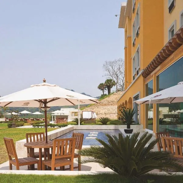 La Quinta by Wyndham Poza Rica，位于伊达尔戈州波萨里卡的酒店