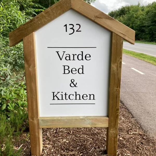 Varde Bed and Kitchen，位于Ølgod的酒店